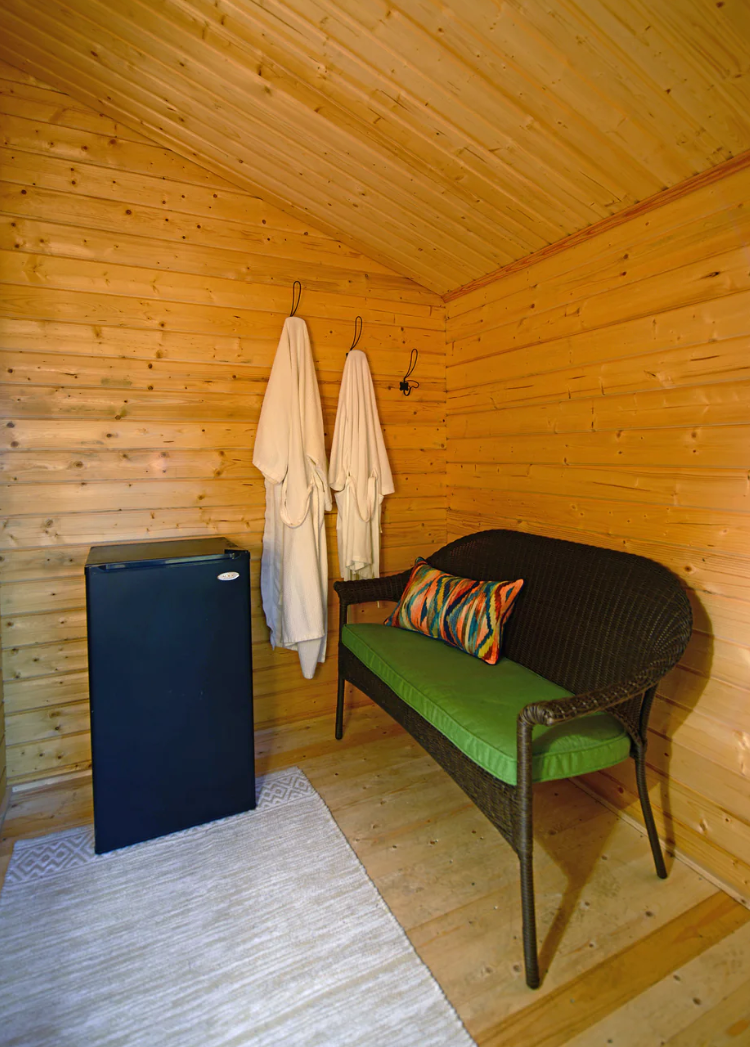 Appalachia 6 Person Cabin Sauna